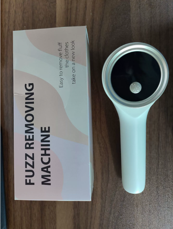 Portable Lint & Fabric Revitalizer
